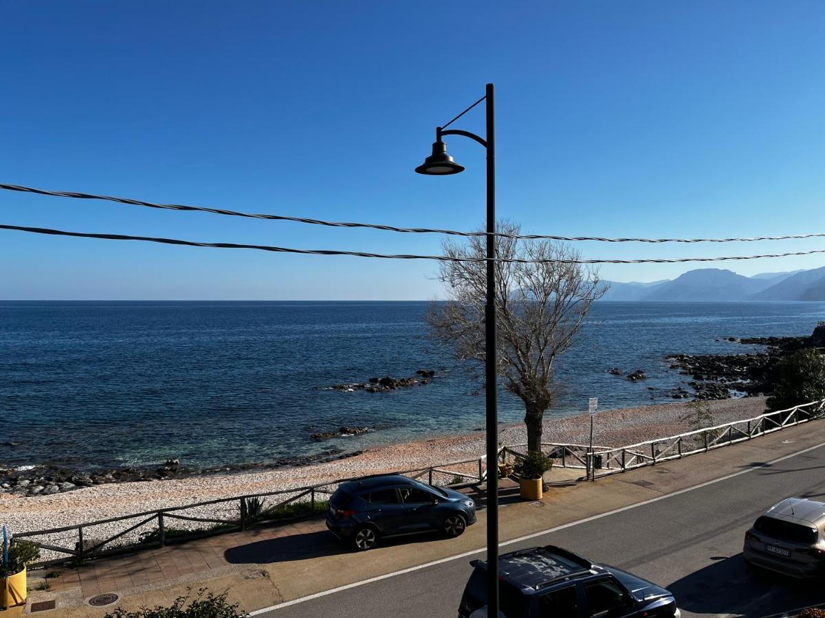 Fronte Mare Apartment Cala Gonone Exterior foto